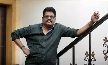 Director Ravikumar: రమ్యకృష్ణ ఆ సీన్ చేయనని ఏడ్చింది - డైరెక్టర్ రవికుమార్ Director Ravikumar: రమ్యకృష్ణ ఆ సీన్ చేయనని ఏడ్చింది - డైరెక్టర్ రవికుమార్