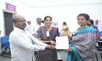 Pulivendula ZPTC : పులివెందుల జడ్పీటీసీ ఉప ఎన్నికలో వైఎస్ఆర్సీపీ ఓటమి Pulivendula ZPTC : పులివెందుల జడ్పీటీసీ ఉప ఎన్నికలో వైఎస్ఆర్సీపీ ఓటమి