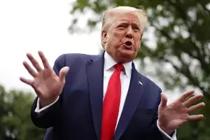 Donald Trump : చమురు కొనుగోళ్ళలో రష్యాకు దూరమైన భారత్ Donald Trump : చమురు కొనుగోళ్ళలో రష్యాకు దూరమైన భారత్