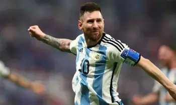 Football Legend Messi: ఫుట్బాల్ లెజెండ్ మెస్సీ ఇండియా టూర్ కు లైన్ క్లియర్ Football Legend Messi: ఫుట్బాల్ లెజెండ్ మెస్సీ ఇండియా టూర్ కు లైన్ క్లియర్