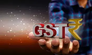 GST : సామాన్యులకు భారీ ఊరట.. ఇక నుంచి జీఎస్టీ రెండు స్లాబులే GST : సామాన్యులకు భారీ ఊరట.. ఇక నుంచి జీఎస్టీ రెండు స్లాబులే