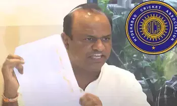 తవ్వేకొద్దీ వెలుగు చూస్తున్న హెచ్సీఏ అక్రమాలు తవ్వేకొద్దీ వెలుగు చూస్తున్న హెచ్సీఏ అక్రమాలు