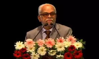 Vise President Elections : ఇండియా కూటమి అభ్యర్ధిగా జస్టిస్ సుదర్శన్రెడ్డి Vise President Elections : ఇండియా కూటమి అభ్యర్ధిగా జస్టిస్ సుదర్శన్రెడ్డి