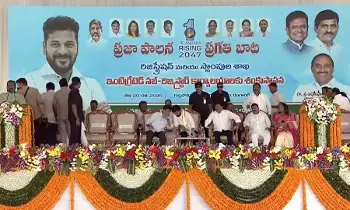 Minister Ponguleti :త్వరలో 4 లక్షల సాదాబైనామాలపై నిర్ణయం Minister Ponguleti :త్వరలో 4 లక్షల సాదాబైనామాలపై నిర్ణయం