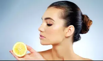 Apply Lemon Directly to Your Face: నిమ్మకాయను నేరుగా ముఖానికి అప్లై చేస్తే ఏమవుతుందో తెలుసా..? Apply Lemon Directly to Your Face: నిమ్మకాయను నేరుగా ముఖానికి అప్లై చేస్తే ఏమవుతుందో తెలుసా..?