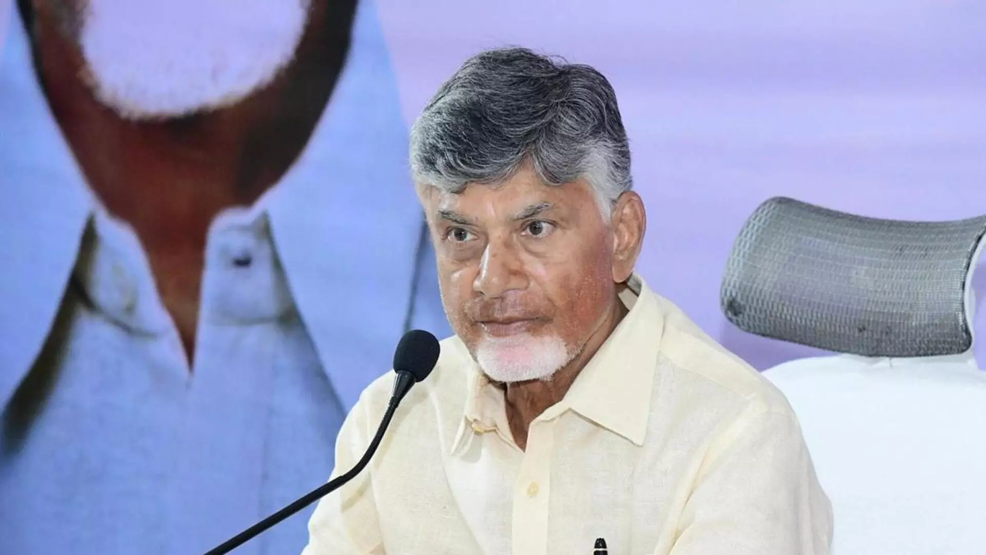 Disability pensions : అర్హులైన ఏ ఒక్కరి పెన్షన్ రద్దుకాదు Disability pensions : అర్హులైన ఏ ఒక్కరి పెన్షన్ రద్దుకాదు