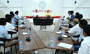Nara Lokesh : ఆక్వా రంగానికి అన్ని విధాల అండగా నిలుస్తాం Nara Lokesh : ఆక్వా రంగానికి అన్ని విధాల అండగా నిలుస్తాం