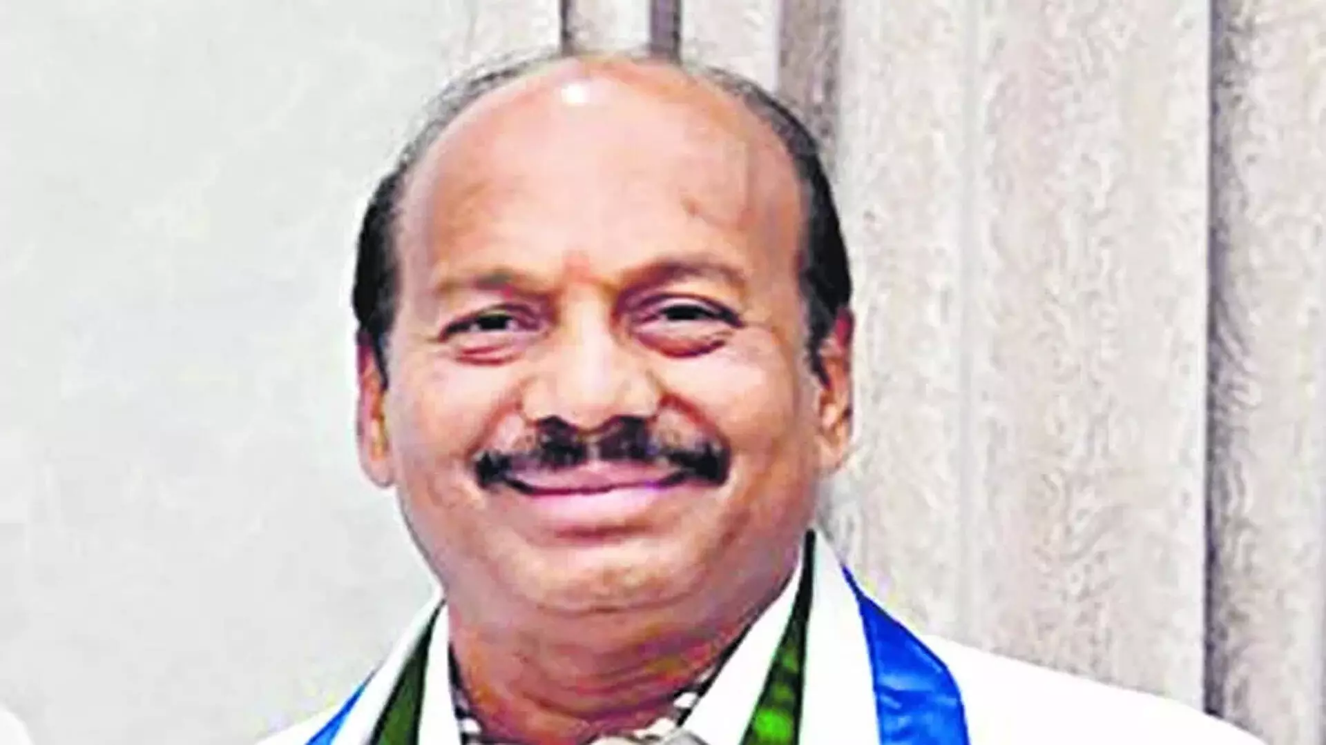 Ysrcp Mp : మల్లికార్జున్ ఖర్గేను కలవడంపై వక్రీకరణలు తగవు Ysrcp Mp : మల్లికార్జున్ ఖర్గేను కలవడంపై వక్రీకరణలు తగవు