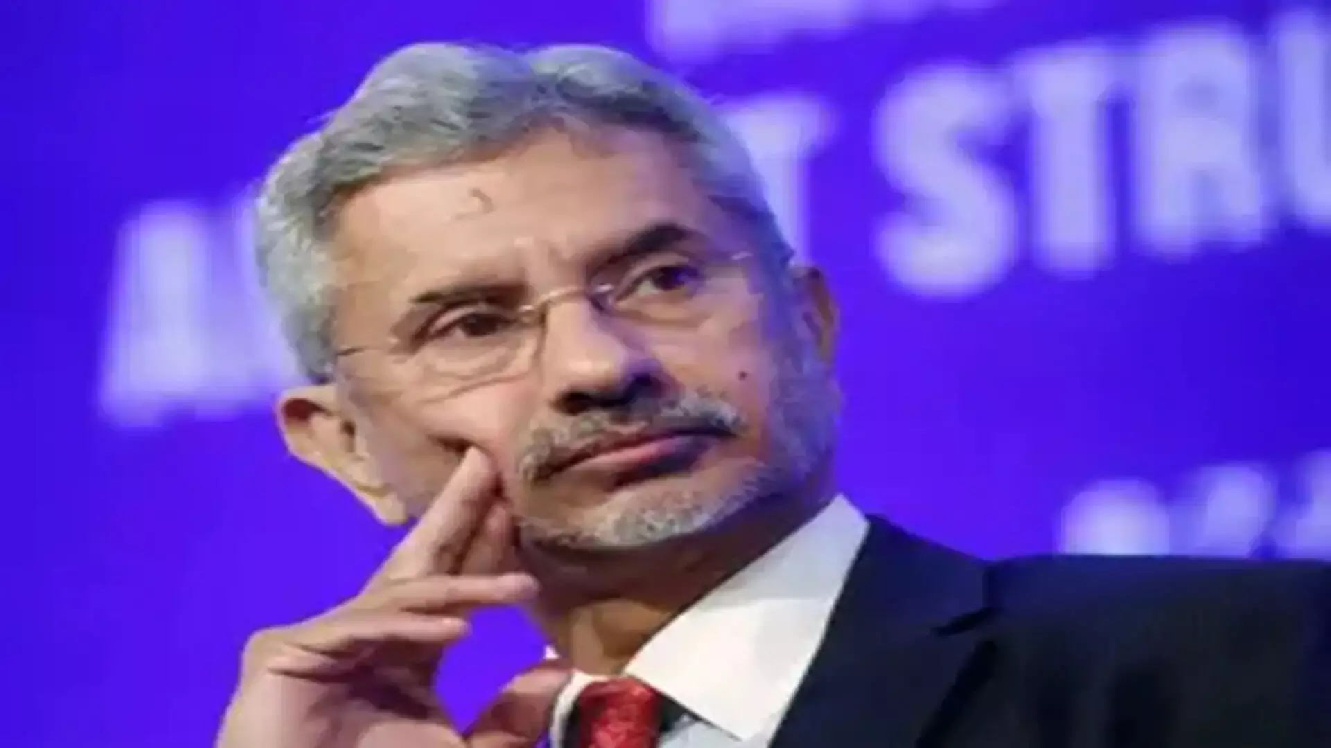 Minister Jaishankar : మా కొనుగోళ్ళు దేశ ప్రయోజనాలకు అనుగుణంగానే ఉంటాయి Minister Jaishankar : మా కొనుగోళ్ళు దేశ ప్రయోజనాలకు అనుగుణంగానే ఉంటాయి