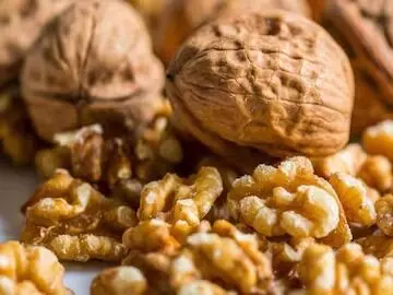 Walnuts: ఈ సమస్యలు ఉన్నవారు వాల్నట్స్ తినాలి! Walnuts: ఈ సమస్యలు ఉన్నవారు వాల్నట్స్ తినాలి!
