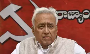 Suravaram Sudhakarreddy : సీపీఐ సీనియర్ నేత సురవరం సుధాకర్ రెడ్డి కన్నుమూత Suravaram Sudhakarreddy : సీపీఐ సీనియర్ నేత సురవరం సుధాకర్ రెడ్డి కన్నుమూత