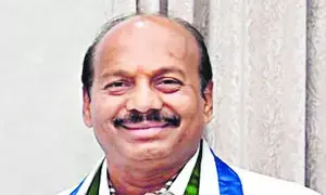 Ysrcp Mp : మల్లికార్జున్ ఖర్గేను కలవడంపై వక్రీకరణలు తగవు Ysrcp Mp : మల్లికార్జున్ ఖర్గేను కలవడంపై వక్రీకరణలు తగవు