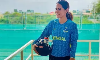 Gouher Sultana: హైదరాబాద్ లెఫ్ట్ ఆర్మ్ స్పిన్నర్ గౌహర్ సుల్తానా క్రికెట్కు వీడ్కోలు Gouher Sultana: హైదరాబాద్ లెఫ్ట్ ఆర్మ్ స్పిన్నర్ గౌహర్ సుల్తానా క్రికెట్కు వీడ్కోలు