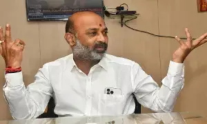 కాంగ్రెస్ మళ్ళీ అధికారంలోకి వస్తే రాజకీయ సన్యాసం కాంగ్రెస్ మళ్ళీ అధికారంలోకి వస్తే రాజకీయ సన్యాసం