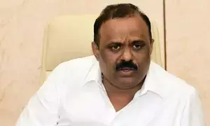 Ap Revenue Minister : రెవెన్యూ యంత్రంగం అప్రమత్తంగా ఉండాలి – మంత్రి అనగాని Ap Revenue Minister : రెవెన్యూ యంత్రంగం అప్రమత్తంగా ఉండాలి – మంత్రి అనగాని