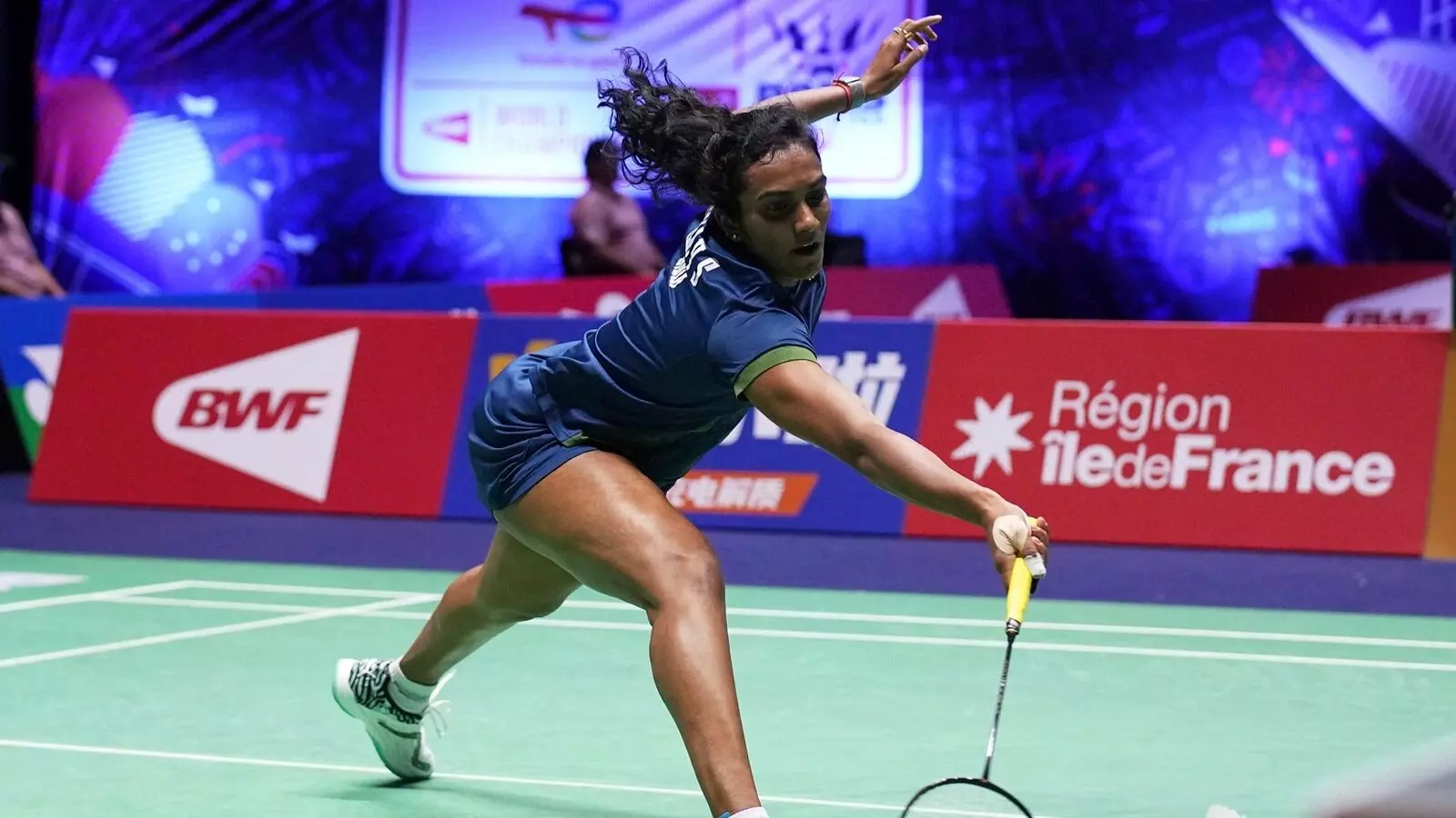BWF World Championships:  BWF వరల్డ్ చాంపియిన్ షిప్..క్వార్టర్ ఫైనల్ కు సింధు