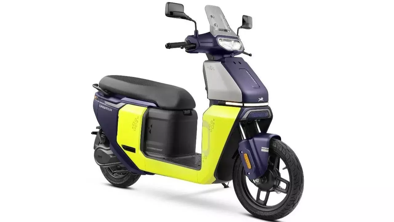 TVS Orbiter : సింగిల్ ఛార్జ్ పై 158కిమీ రేంజ్.. టీవీఎస్ అత్యంత చౌకైన ఎలక్ట్రిక్ స్కూటర్ లాంచ్ TVS Orbiter : సింగిల్ ఛార్జ్ పై 158కిమీ రేంజ్.. టీవీఎస్ అత్యంత చౌకైన ఎలక్ట్రిక్ స్కూటర్ లాంచ్