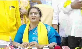 AP Minister Savita : అర్హులైన దివ్యాంగుల పెన్షన్లు తొలగించం AP Minister Savita : అర్హులైన దివ్యాంగుల పెన్షన్లు తొలగించం