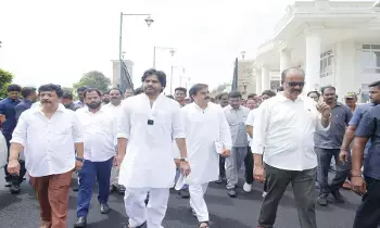 Rishikonda Beach Buildings : రిషికొండలో జరగాల్సిన డ్యామేజ్ జరిగిపోయింది Rishikonda Beach Buildings : రిషికొండలో జరగాల్సిన డ్యామేజ్ జరిగిపోయింది