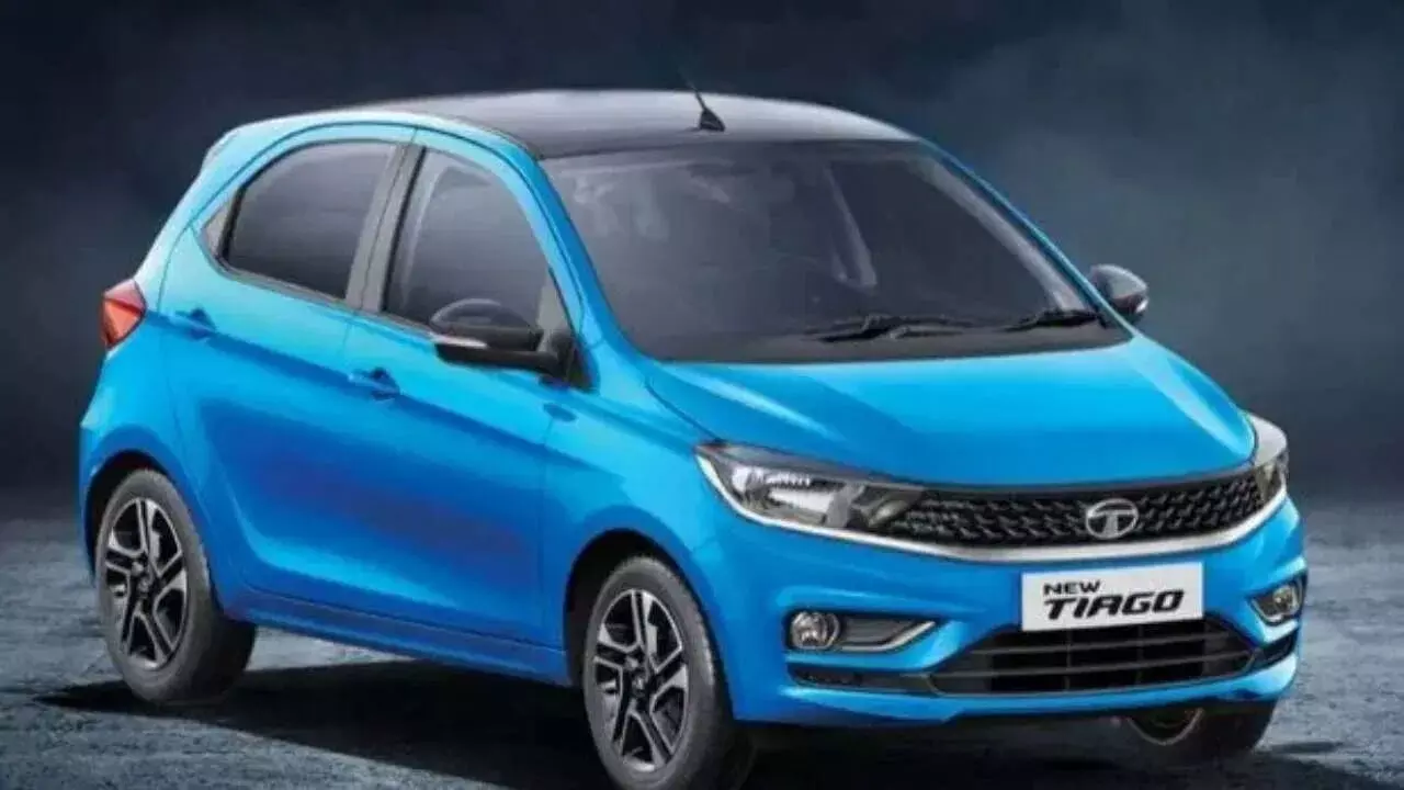 Hatchback Sales : మాకొద్దు చిన్న కార్లు అంటున్న ఇండియన్స్.. కారణం ఇదే Hatchback Sales : మాకొద్దు చిన్న కార్లు అంటున్న ఇండియన్స్.. కారణం ఇదే
