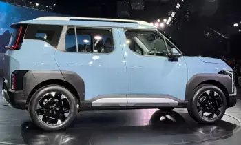 Kia Syros EV : ఎస్యూవీ మార్కెట్లో సంచలనం.. కియా సైరోస్ ఈవీ ఎంట్రీకి రెడీ Kia Syros EV : ఎస్యూవీ మార్కెట్లో సంచలనం.. కియా సైరోస్ ఈవీ ఎంట్రీకి రెడీ