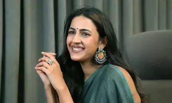 Niharika: ఒకే రోజు రెండు పాత్రలు.. ఆనందంతో నిహారిక పోస్ట్ వైరల్ Niharika: ఒకే రోజు రెండు పాత్రలు.. ఆనందంతో నిహారిక పోస్ట్ వైరల్