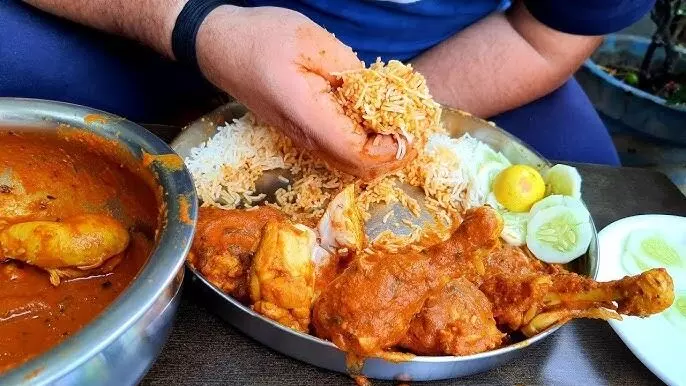 Chicken: చికెన్ ఎక్కువగా తింటున్నారా.? Chicken: చికెన్ ఎక్కువగా తింటున్నారా.?