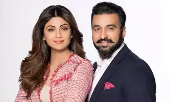 Shilpa Shetty : రూ.60కోట్ల మోసం.. ఆ బిజినెస్ క్లోజ్ చేసిన శిల్పాశెట్టి Shilpa Shetty : రూ.60కోట్ల మోసం.. ఆ బిజినెస్ క్లోజ్ చేసిన శిల్పాశెట్టి
