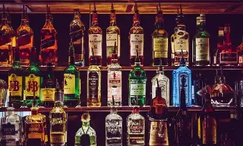 Liquor Scam Probe: మద్యం స్కాంలో దర్యాప్తు: షెల్ కంపెనీలు గుట్టు, రాజకీయ బంధాలు వెలుగులోకి Liquor Scam Probe: మద్యం స్కాంలో దర్యాప్తు: షెల్ కంపెనీలు గుట్టు, రాజకీయ బంధాలు వెలుగులోకి