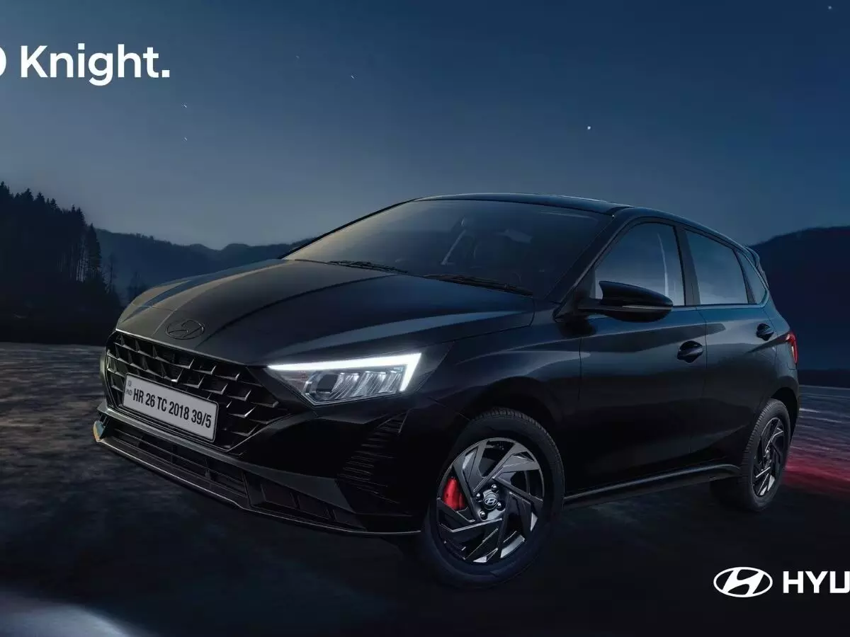 Hyundai : హ్యుందాయ్ ఐ20 కొత్త అవతార్.. లుక్ అదుర్స్.. ధర షాక్ Hyundai : హ్యుందాయ్ ఐ20 కొత్త అవతార్.. లుక్ అదుర్స్.. ధర షాక్
