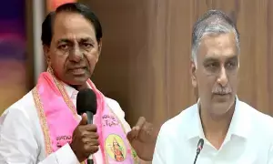 Former Minister Harish Rao: మాజీ మంత్రి హరీశ్రావు కేసీఆర్తో భేటీ Former Minister Harish Rao: మాజీ మంత్రి హరీశ్రావు కేసీఆర్తో భేటీ
