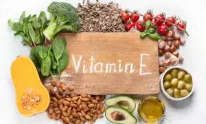 Vitamin E: విటమిన్ ఈ తగ్గితే ఏం చేయాలి ? Vitamin E: విటమిన్ ఈ తగ్గితే ఏం చేయాలి ?