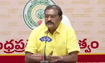 Minister Nimmala: లఘుచిత్రాలు సామాజిక బాధ్యతను పునరుద్ధరిస్తున్నాయి: మంత్రి నిమ్మల Minister Nimmala: లఘుచిత్రాలు సామాజిక బాధ్యతను పునరుద్ధరిస్తున్నాయి: మంత్రి నిమ్మల