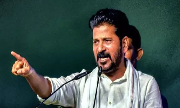 Disqualified MLAs: సీఎంతో అనర్హత వేటు ఎదుర్కొంటున్న ఎమ్మెల్యేల సమావేశం Disqualified MLAs: సీఎంతో అనర్హత వేటు ఎదుర్కొంటున్న ఎమ్మెల్యేల సమావేశం