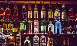 Liquor Scam: లిక్కర్ కుంభకోణంలో వైసీపీ నాయకుల అనియంత్రిత దోపిడీ Liquor Scam: లిక్కర్ కుంభకోణంలో వైసీపీ నాయకుల అనియంత్రిత దోపిడీ
