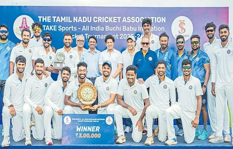 Buchi Babu Trophy: హైదరాబాద్ దే బుచ్చిబాబు ట్రోఫీ Buchi Babu Trophy: హైదరాబాద్ దే బుచ్చిబాబు ట్రోఫీ