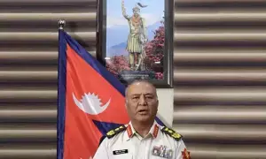 Nepal: నేపాల్ సంక్షోభం నేపథ్యంలో ఆర్మీ చీఫ్ వెనక హిందూ రాజు ఫొటో... ఇది ఏదికి సంకేతం? Nepal: నేపాల్ సంక్షోభం నేపథ్యంలో ఆర్మీ చీఫ్ వెనక హిందూ రాజు ఫొటో... ఇది ఏదికి సంకేతం?