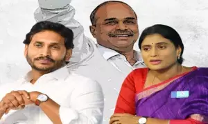 Sharmila: జగన్ బీజేపీతో పొత్తు పెట్టుకున్నాడని షర్మిల ఆరోపణలు, మోదీ దత్తపుత్రుడిగా విమర్శ Sharmila: జగన్ బీజేపీతో పొత్తు పెట్టుకున్నాడని షర్మిల ఆరోపణలు, మోదీ దత్తపుత్రుడిగా విమర్శ