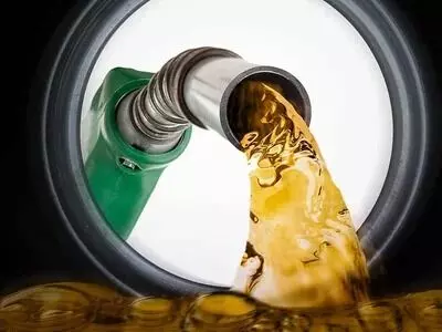 Petrol: పెట్రోల్ ఎందుకు చల్లగా ఉంటుంది
