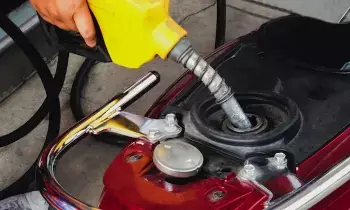 Petrol Price : ఏసీ, ఫ్రిజ్ ధరలు తగ్గుతున్నాయ్! కానీ పెట్రోల్-డీజిల్ ఎందుకు తగ్గవంటే.. Petrol Price : ఏసీ, ఫ్రిజ్ ధరలు తగ్గుతున్నాయ్! కానీ పెట్రోల్-డీజిల్ ఎందుకు తగ్గవంటే..