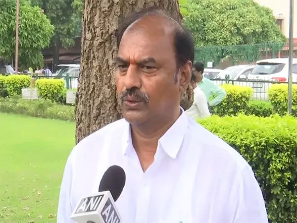 Gadwal MLA: బీఆర్ఎస్ vs కాంగ్రెస్: గద్వాల ఎమ్మెల్యే బీఆర్ఎస్ సభకు వస్తారా? రాజకీయంగా ఆసక్తి