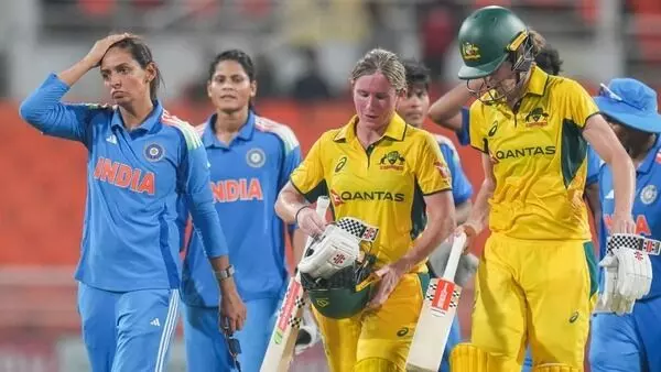 Indian womens Cricket Team: ఆస్ట్రేలియాతో ఫస్ట్ వన్డేలో ఇండియా ఓటమి.. Indian womens Cricket Team: ఆస్ట్రేలియాతో ఫస్ట్ వన్డేలో ఇండియా ఓటమి..