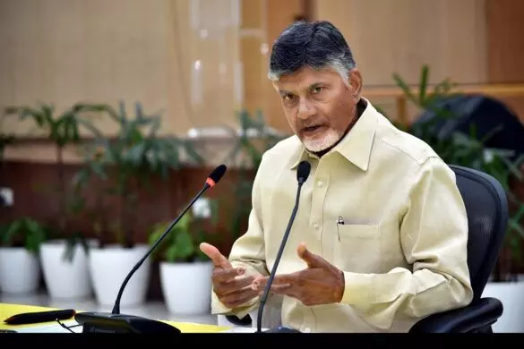 CM Chandrababu: రెవెన్యూశాఖలో సాంకేతికతను సమగ్రంగా అమలు చేయాలి: సీఎం చంద్రబాబు