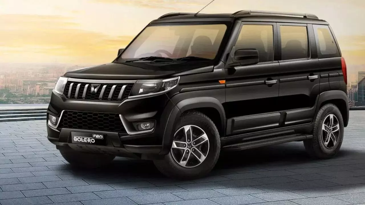 Mahindra : వెన్యూ, నెక్సాన్‌కు గట్టి పోటీ.. కొత్త డిజైన్‌తో రాబోతున్న 2025 బొలేరో నియో
