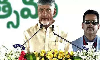Chief Minister Chandrababu Naidu: స్వస్థ్ నారీ సశక్త పరివార్: ప్రతి ఇంటికీ మహిళ ఫైనాన్స్ మినిస్టర్ Chief Minister Chandrababu Naidu: స్వస్థ్ నారీ సశక్త పరివార్: ప్రతి ఇంటికీ మహిళ ఫైనాన్స్ మినిస్టర్