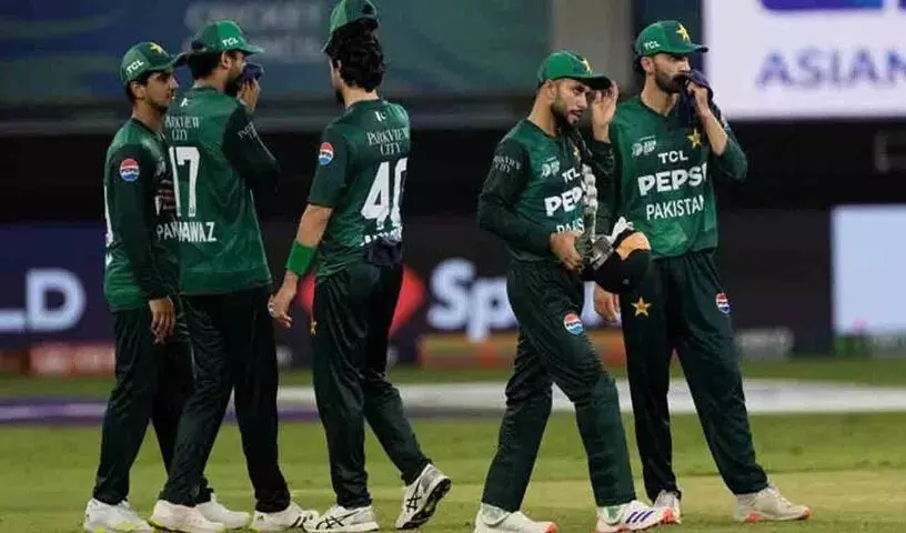 Asia Cup: ఆసియా కప్లో పాకిస్థాన్ హైడ్రామా: ఐసీసీ జోక్యంతో తగ్గిన పీసీబీ Asia Cup: ఆసియా కప్లో పాకిస్థాన్ హైడ్రామా: ఐసీసీ జోక్యంతో తగ్గిన పీసీబీ