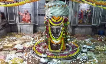 Pashupatinath Temple: పశుపతినాథ్ దేవాలయం ఏ దేశంలో ఉంది? Pashupatinath Temple: పశుపతినాథ్ దేవాలయం ఏ దేశంలో ఉంది?