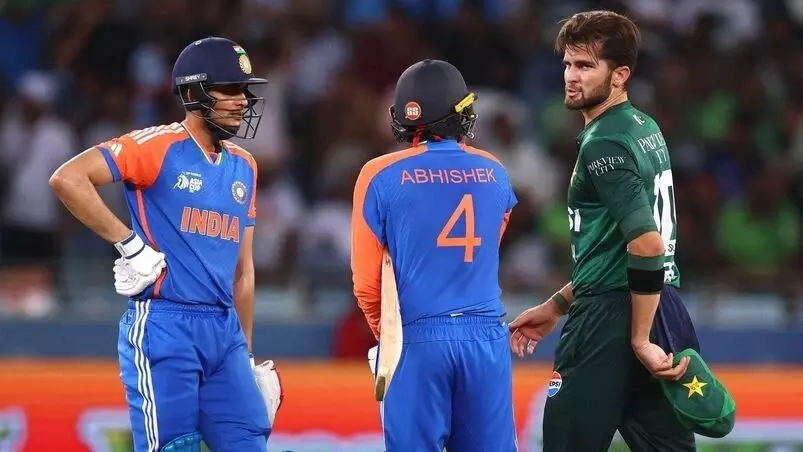 Asia Cup 2025: భారత్‌తో మ్యాచ్‌లో మరోసారి రెచ్చిపోయిన పాక్