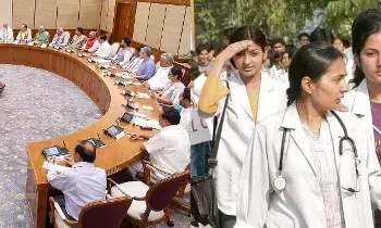 Union Cabinet Decision: కేంద్ర కేబినెట్ కీలక నిర్ణయం: ప్రభుత్వ మెడికల్ కాలేజీలలో 5,000 పీజీ, 5,023 ఎంబీబీఎస్ సీట్ల పెంపు Union Cabinet Decision: కేంద్ర కేబినెట్ కీలక నిర్ణయం: ప్రభుత్వ మెడికల్ కాలేజీలలో 5,000 పీజీ, 5,023 ఎంబీబీఎస్ సీట్ల పెంపు