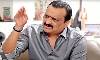 Bandla Ganesh: బండ్ల గణేశ్ ట్వీట్ కలకలం: ఎవరిని ఉద్దేశించి ఆ పోస్ట్? Bandla Ganesh: బండ్ల గణేశ్ ట్వీట్ కలకలం: ఎవరిని ఉద్దేశించి ఆ పోస్ట్?